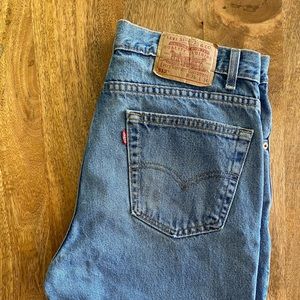 vintage 512 levi’s / slim fit with tapered leg